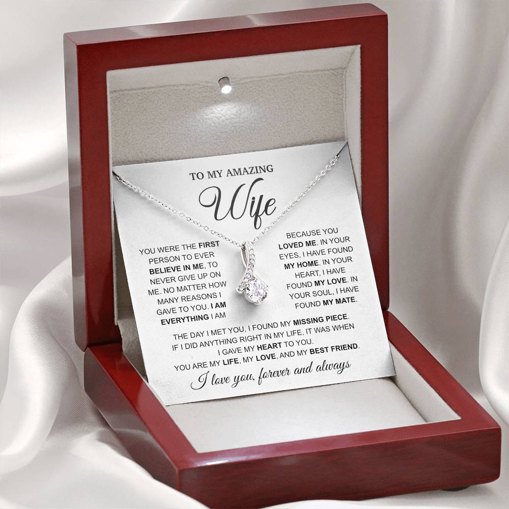 To My Amazing Wife - Alluring Beauty Necklace