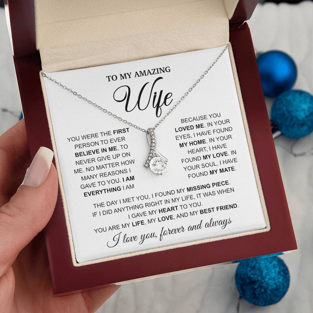 To My Amazing Wife - Alluring Beauty Necklace